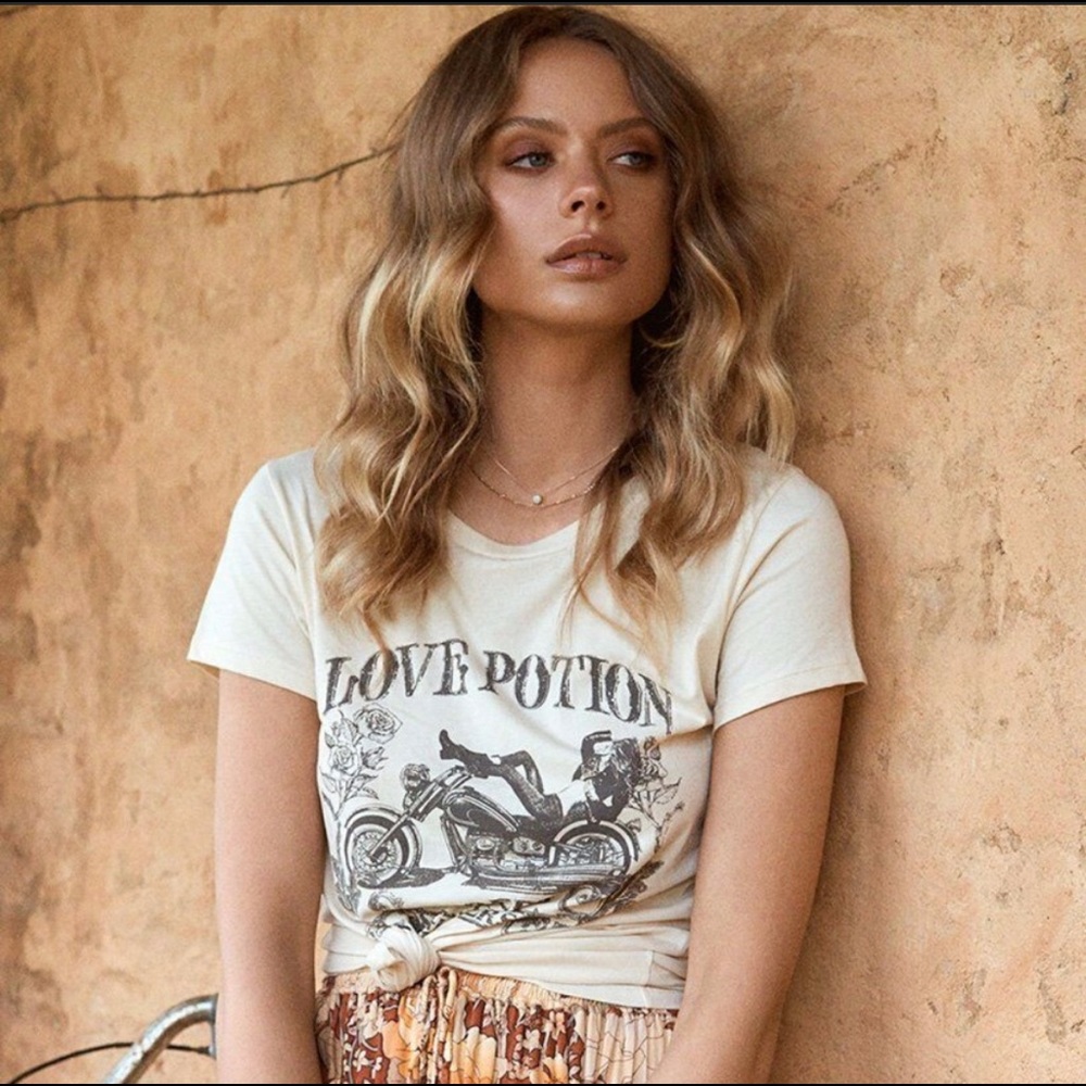 RARE Spell T “Love Potion” Tee NWT M